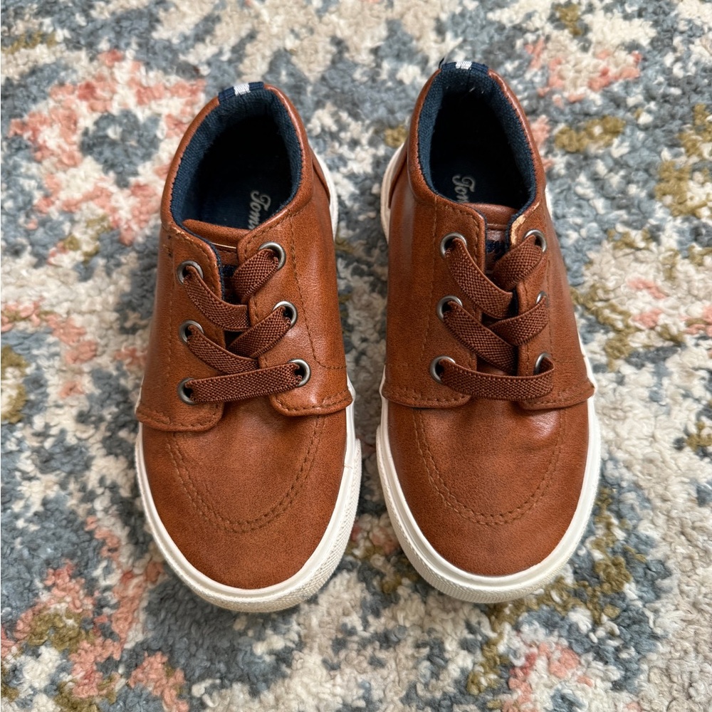 Tommy Bahama slip on shoes